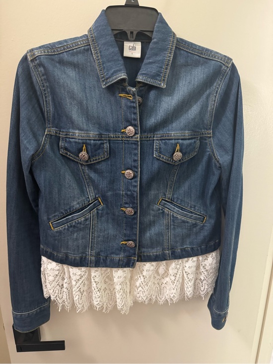 CAbi Jackets & Blazers - CAbi Dark Blue Denim Jacket with Contrast Stitching Lace Hem Removable